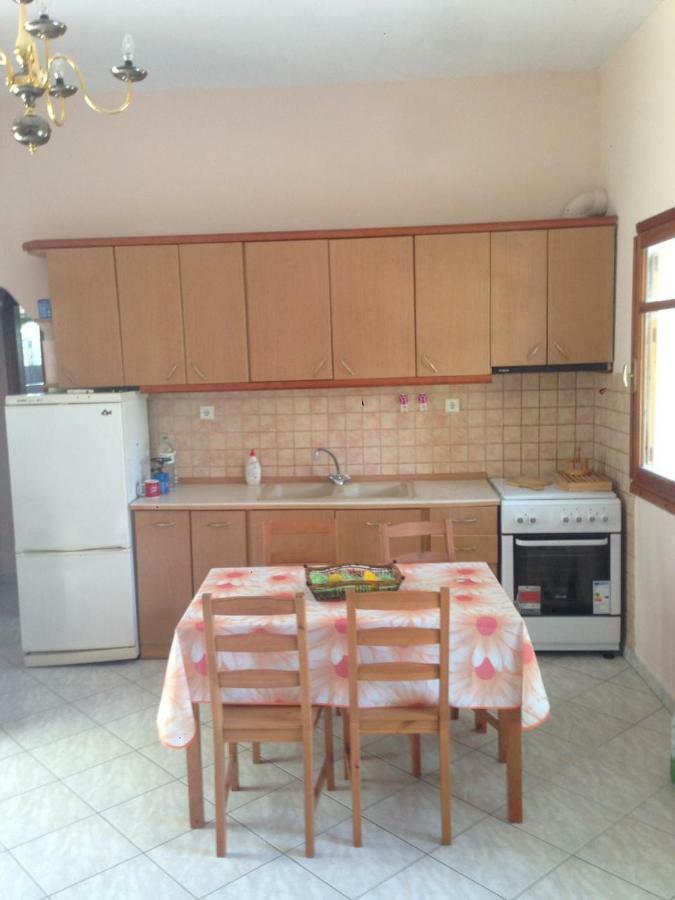 דירות Nikitis House חדר תמונה